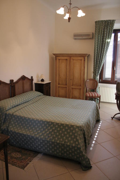 Готель Agriturismo Antico Leccio Джоя-дель-Колле Номер фото